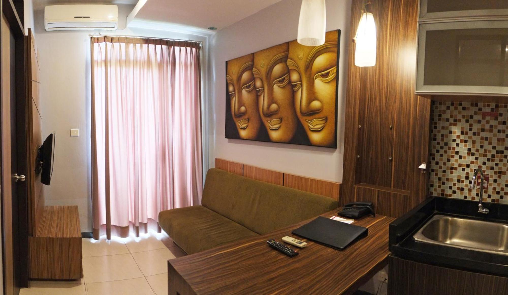 Valore Hotel Cimahi Extérieur photo
