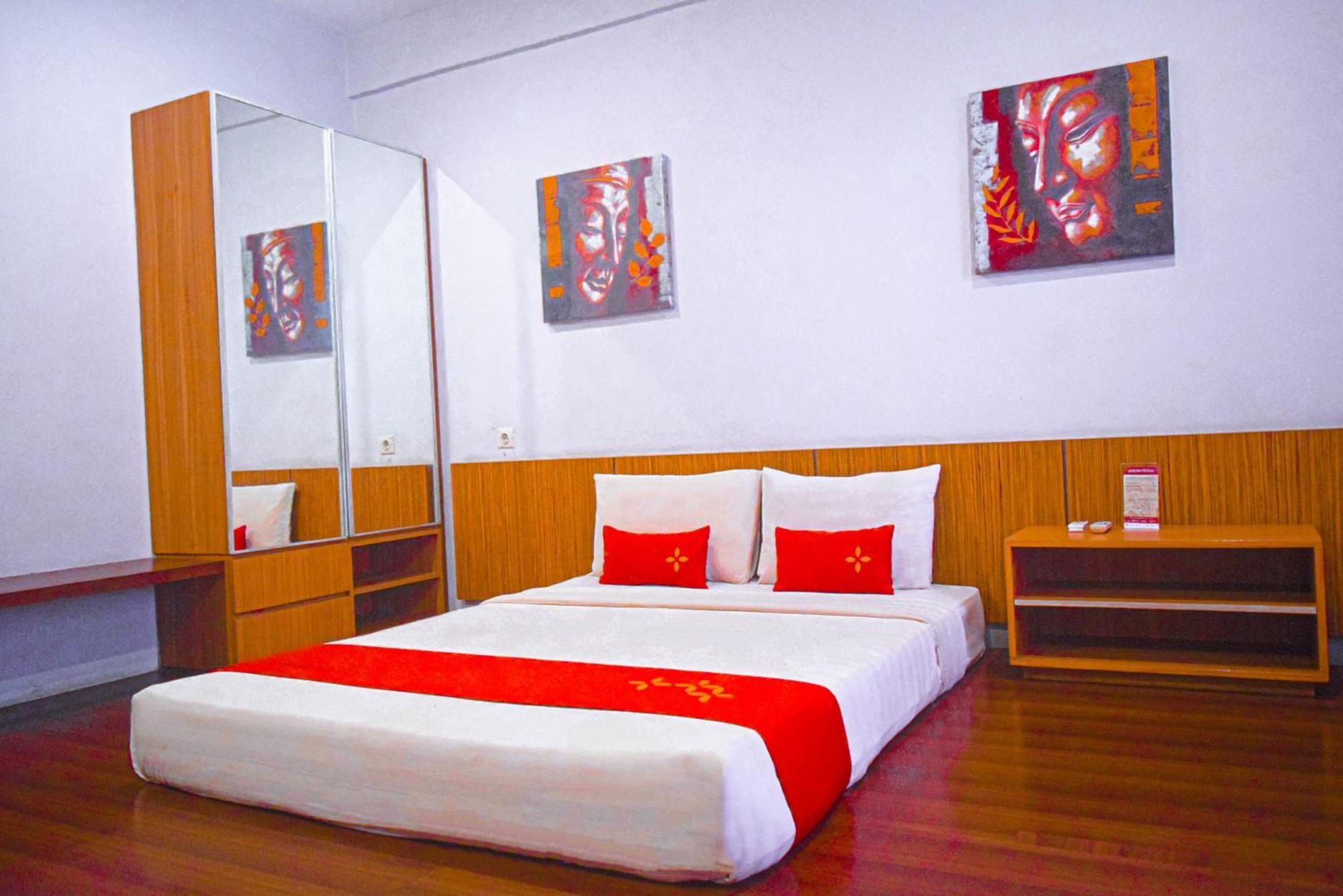 Valore Hotel Cimahi Extérieur photo