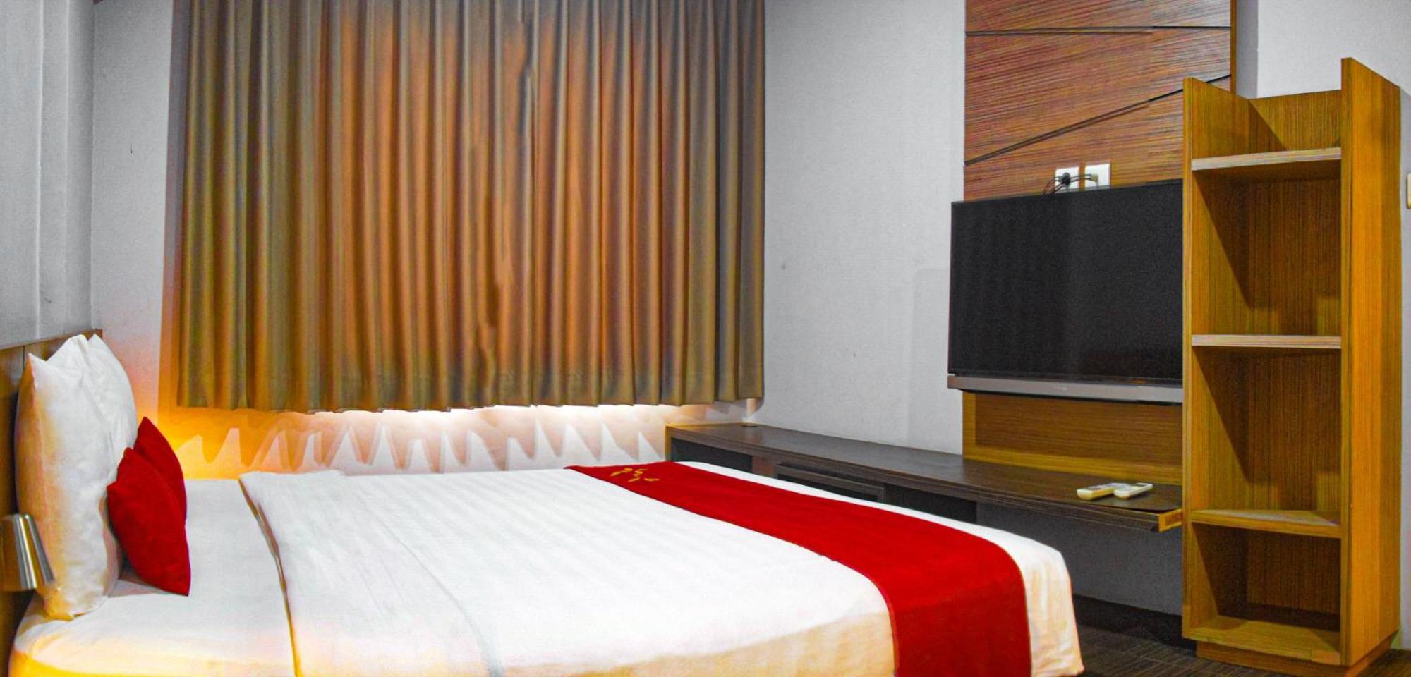 Valore Hotel Cimahi Extérieur photo