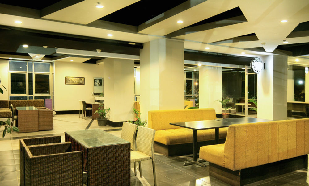 Valore Hotel Cimahi Extérieur photo